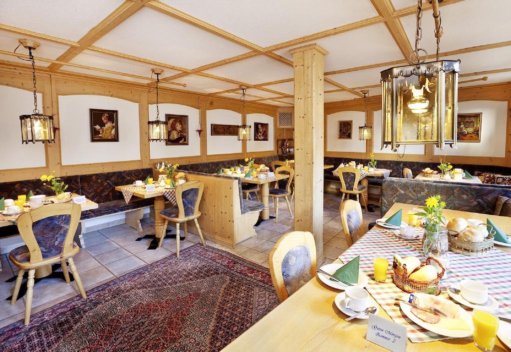 Hotel Restaurant Fruehlingsgarten Fussen Ngoại thất bức ảnh